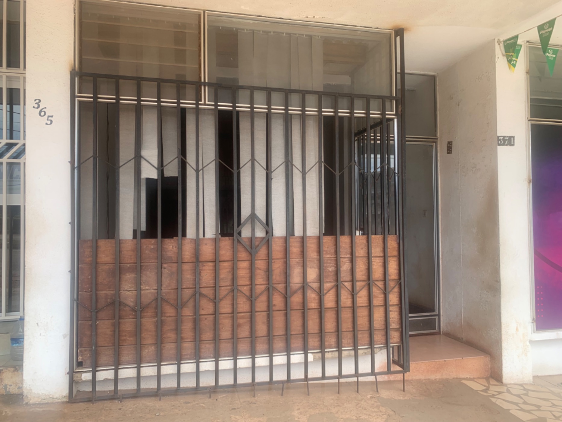 Commercial office for sale in Pemba, Cabo Delgado, Mozambique - 3MQ1647638