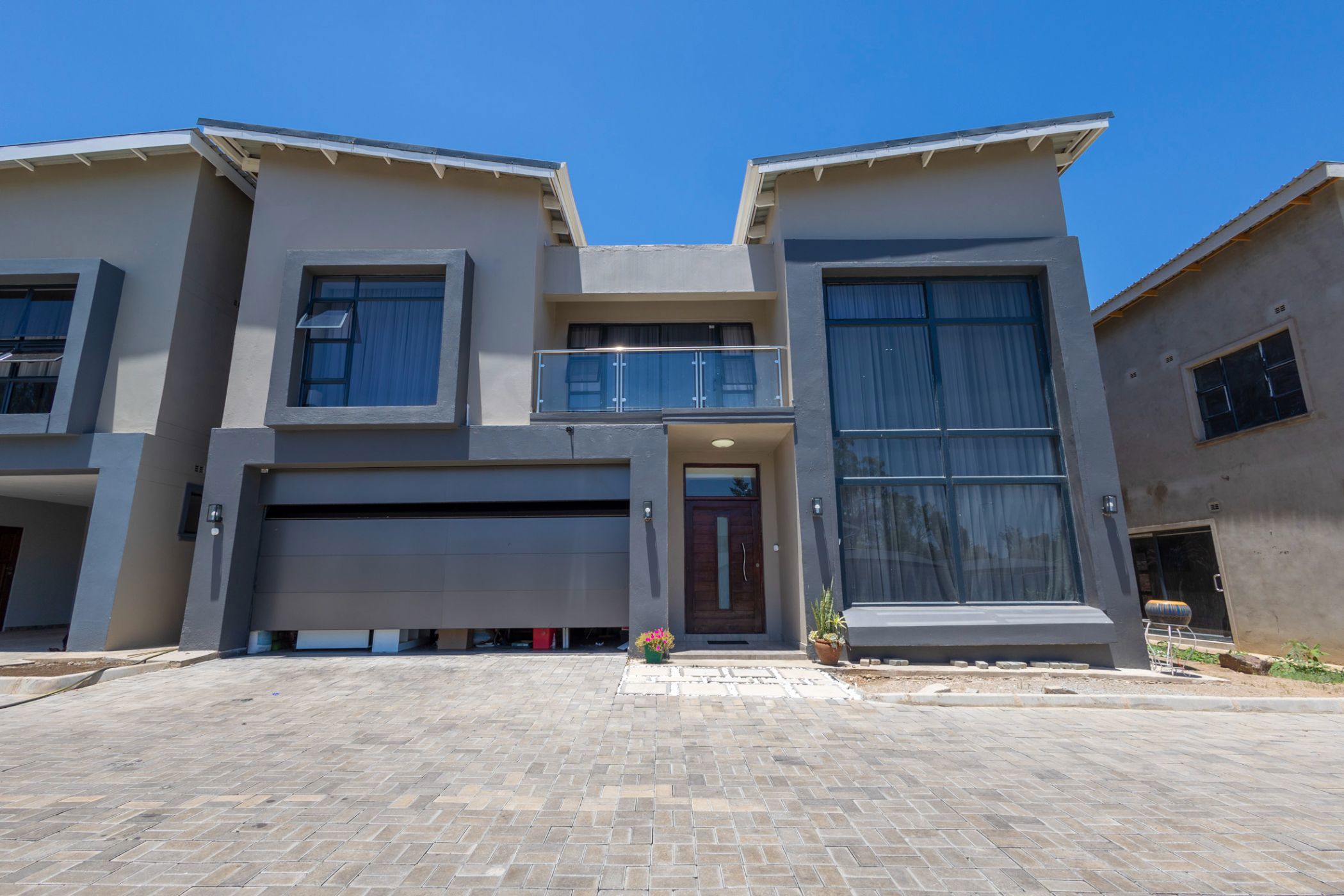 Townhouse for sale in Highlands, Zimbabwe - 3ZB1647085