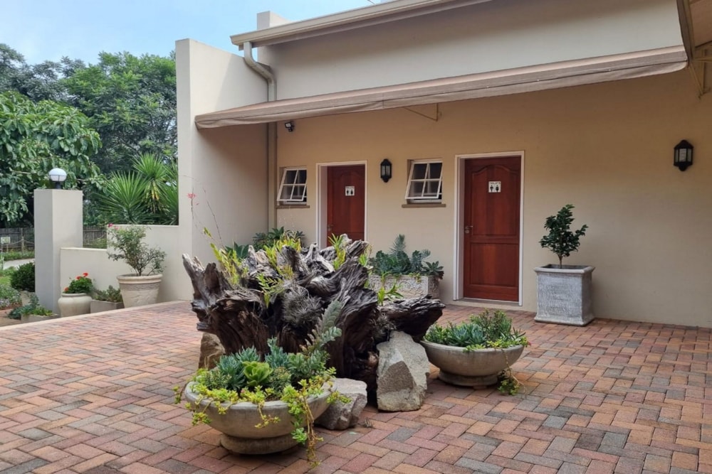 Hotel for sale in White River - 1WR1657075 Hotel for sale in White River - 1WR1657075