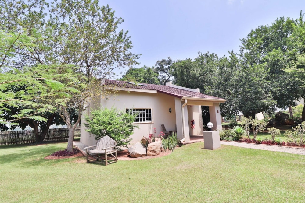 Hotel for sale in White River - 1WR1657075 Hotel for sale in White River - 1WR1657075