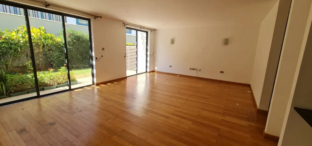 Townhouse let in Garden City, Kenya - 3KE1730227 Townhouse let in Garden City, Kenya - 3KE1730227
