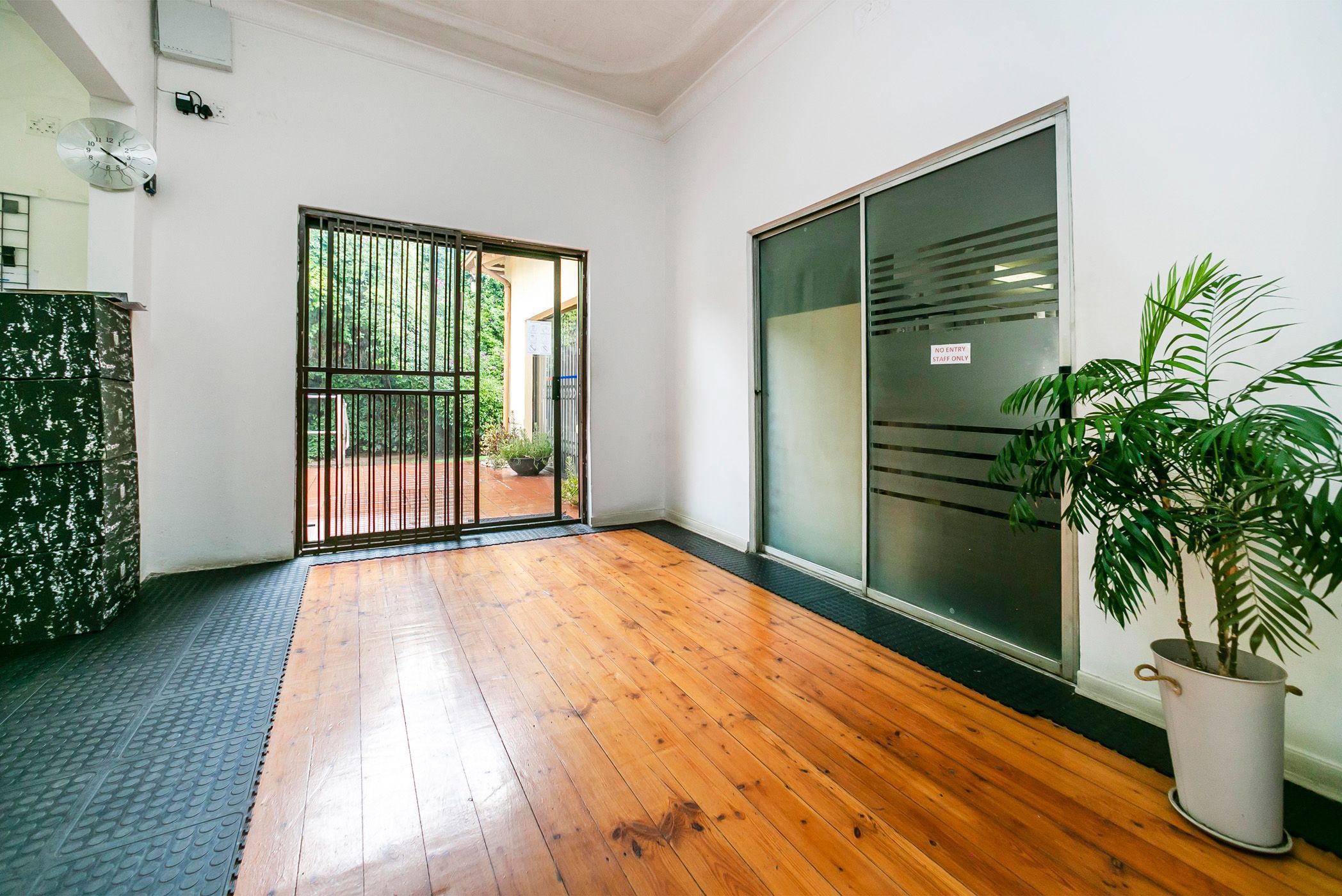 Commercial business for sale in The Gardens - HP1647627