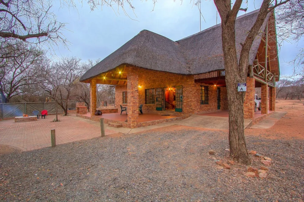 House for sale in Marloth Park - 1NK1648176 House for sale in Marloth Park - 1NK1648176