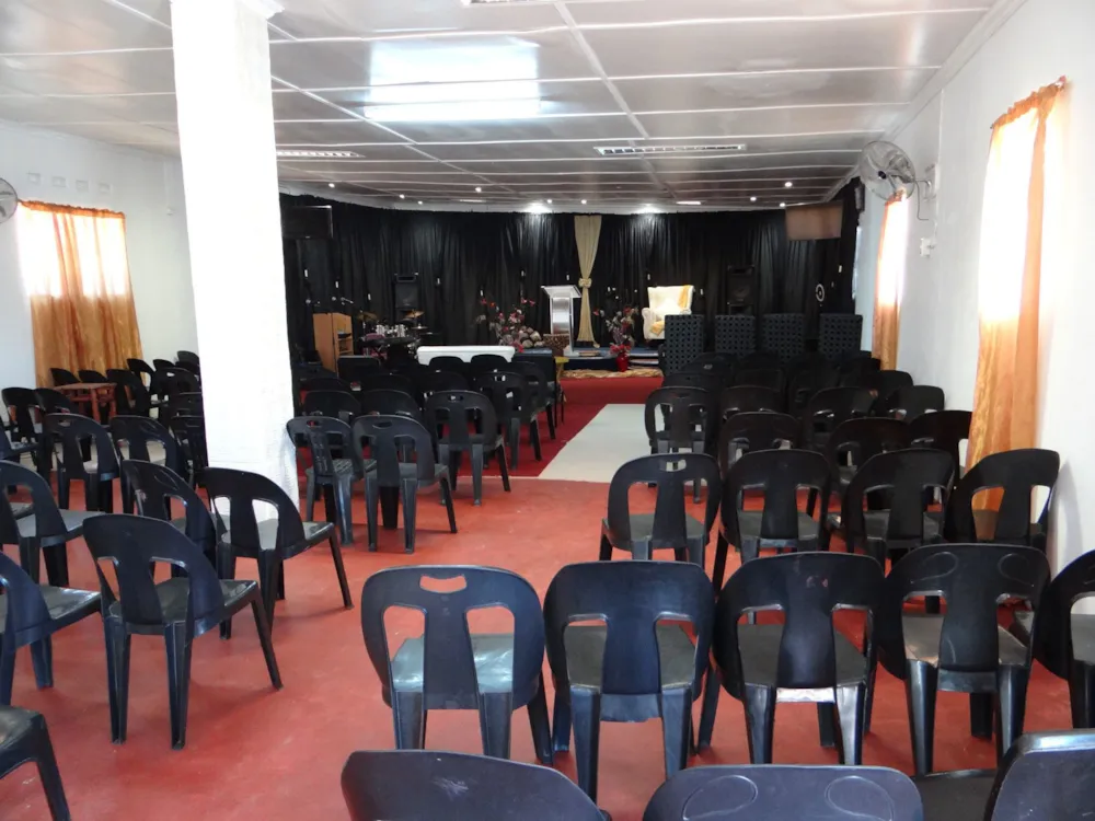 Commercial Building for sale in Newlands, Beaufort West - 1KK1647794 Commercial Building for sale in Newlands, Beaufort West - 1KK1647794