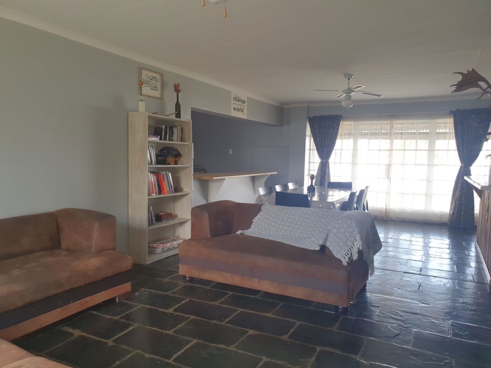 Smallholding for sale in Oranjeville - 1VT1648343