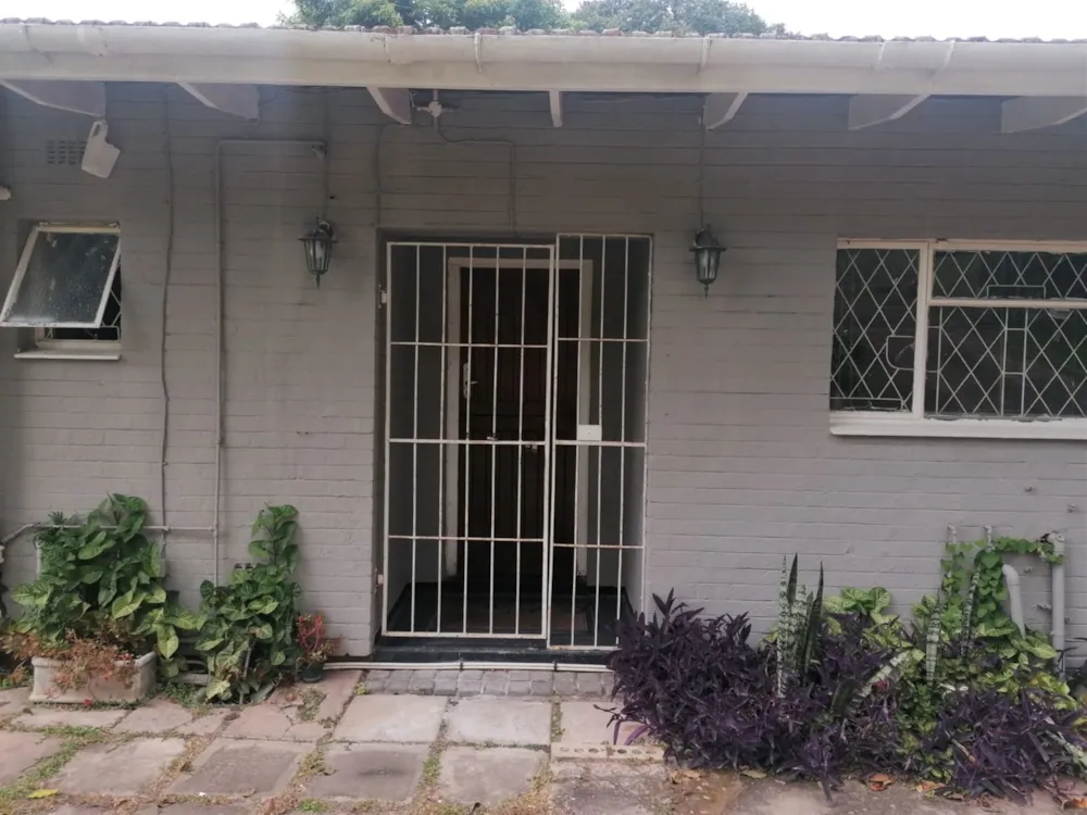 House let in Pinelands, Pinetown - 1WP1733198