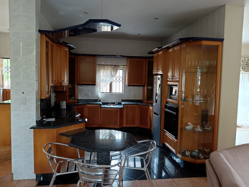 House for sale in Scottburgh South - 1si1648366