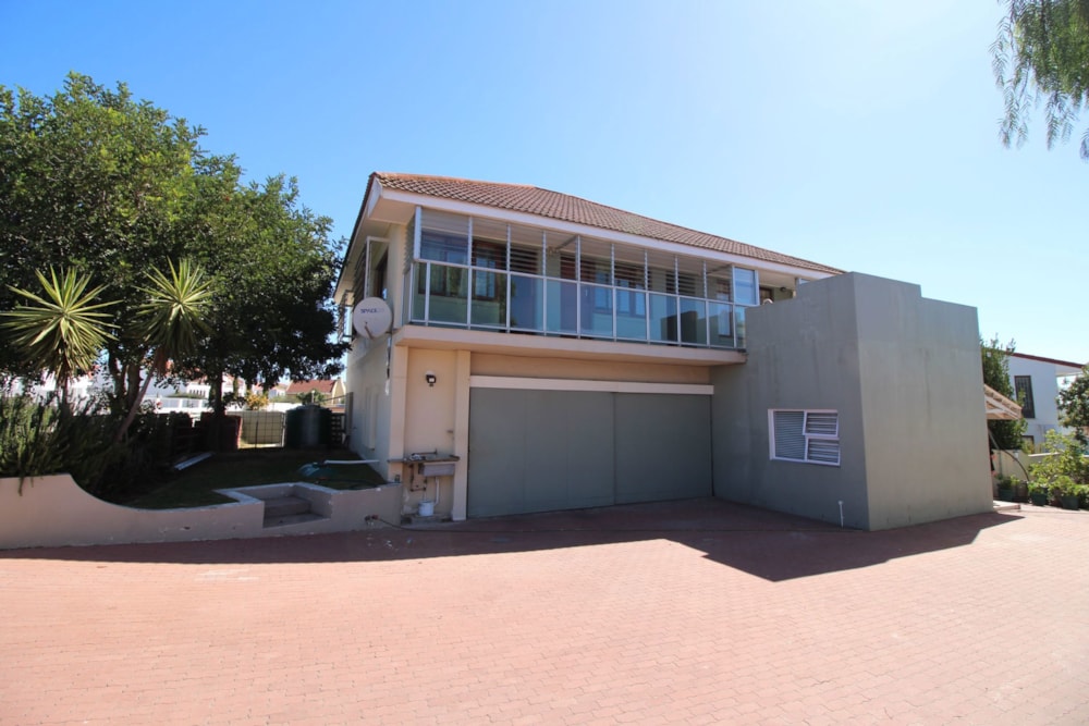 House sold in Port Owen - LA1648639