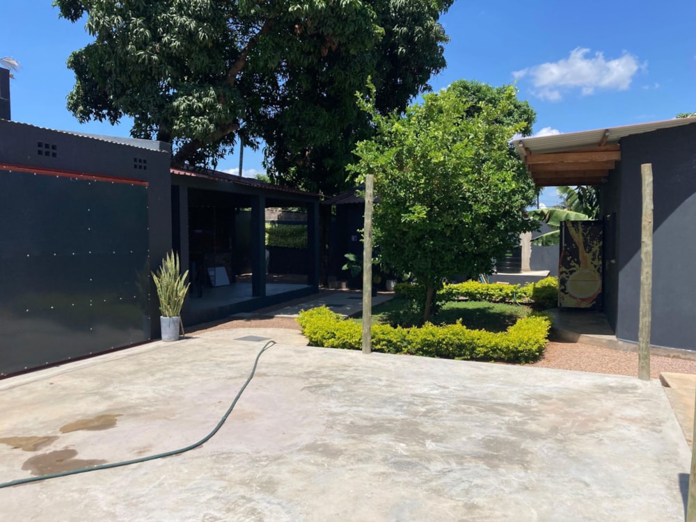 Commercial restaurant for sale in Matola, Mozambique - 3MQ1648723 Commercial restaurant for sale in Matola, Mozambique - 3MQ1648723