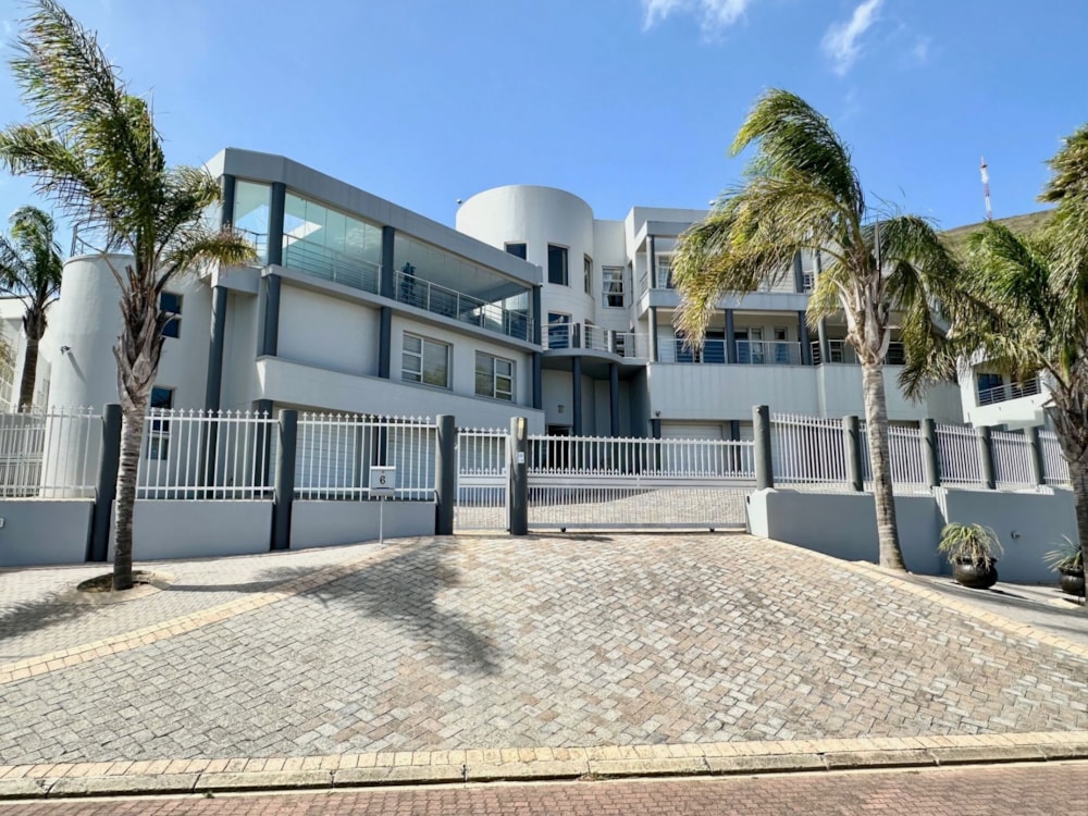 Multi-storey house sold in Plattekloof - 1PLA1646784 Multi-storey house sold in Plattekloof - 1PLA1646784