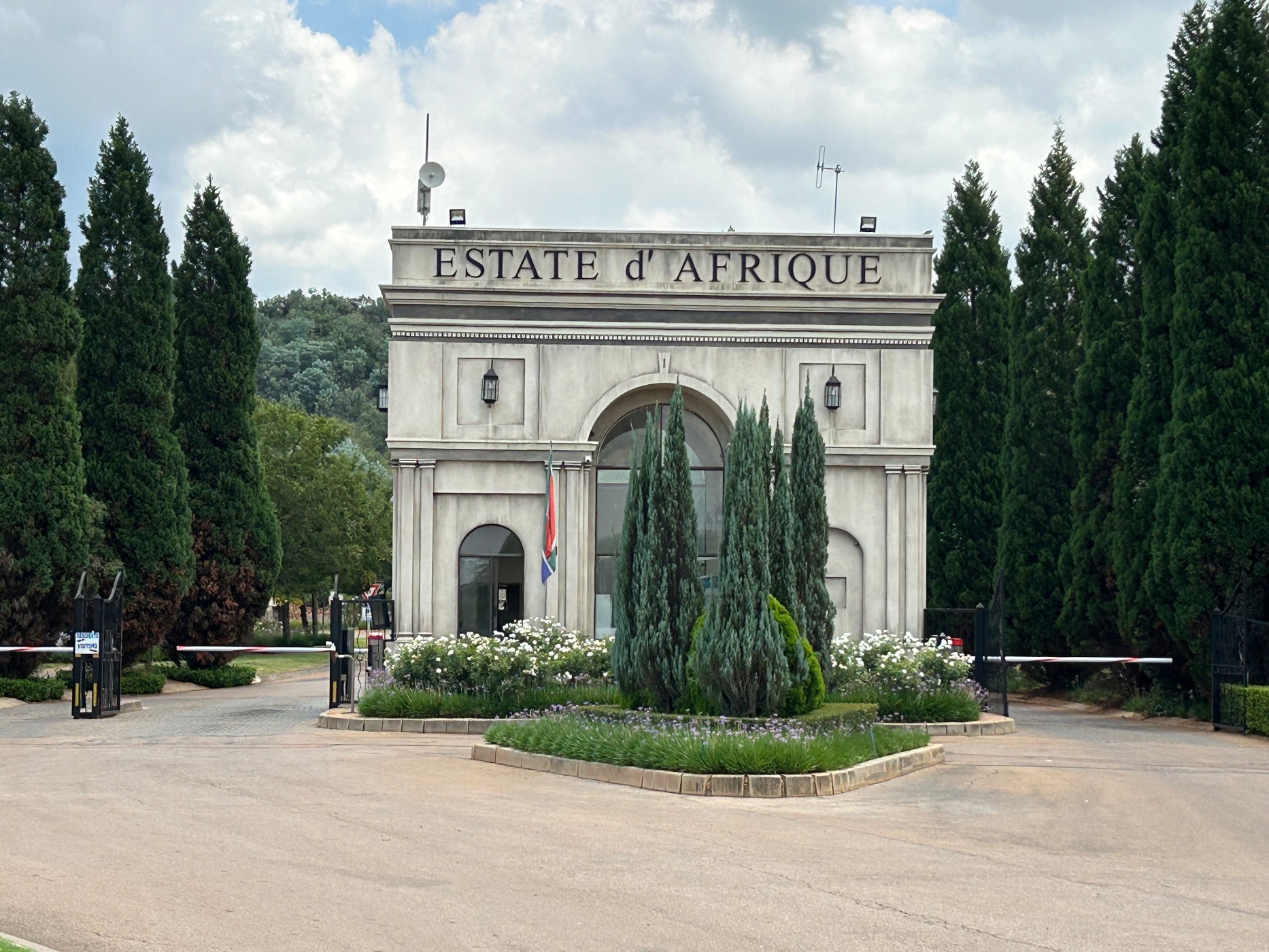 Residential vacant land for sale in Estate D Afrique - 1HR1644916