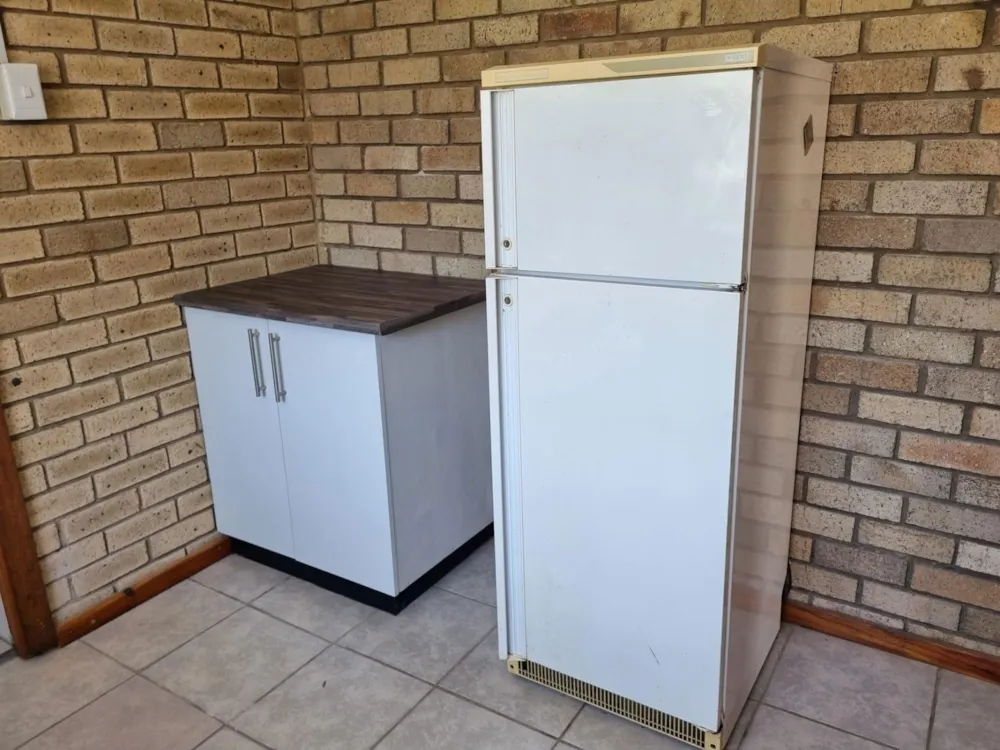 Garden apartment let in Kingswood - 1GC1750054 Garden apartment let in Kingswood - 1GC1750054