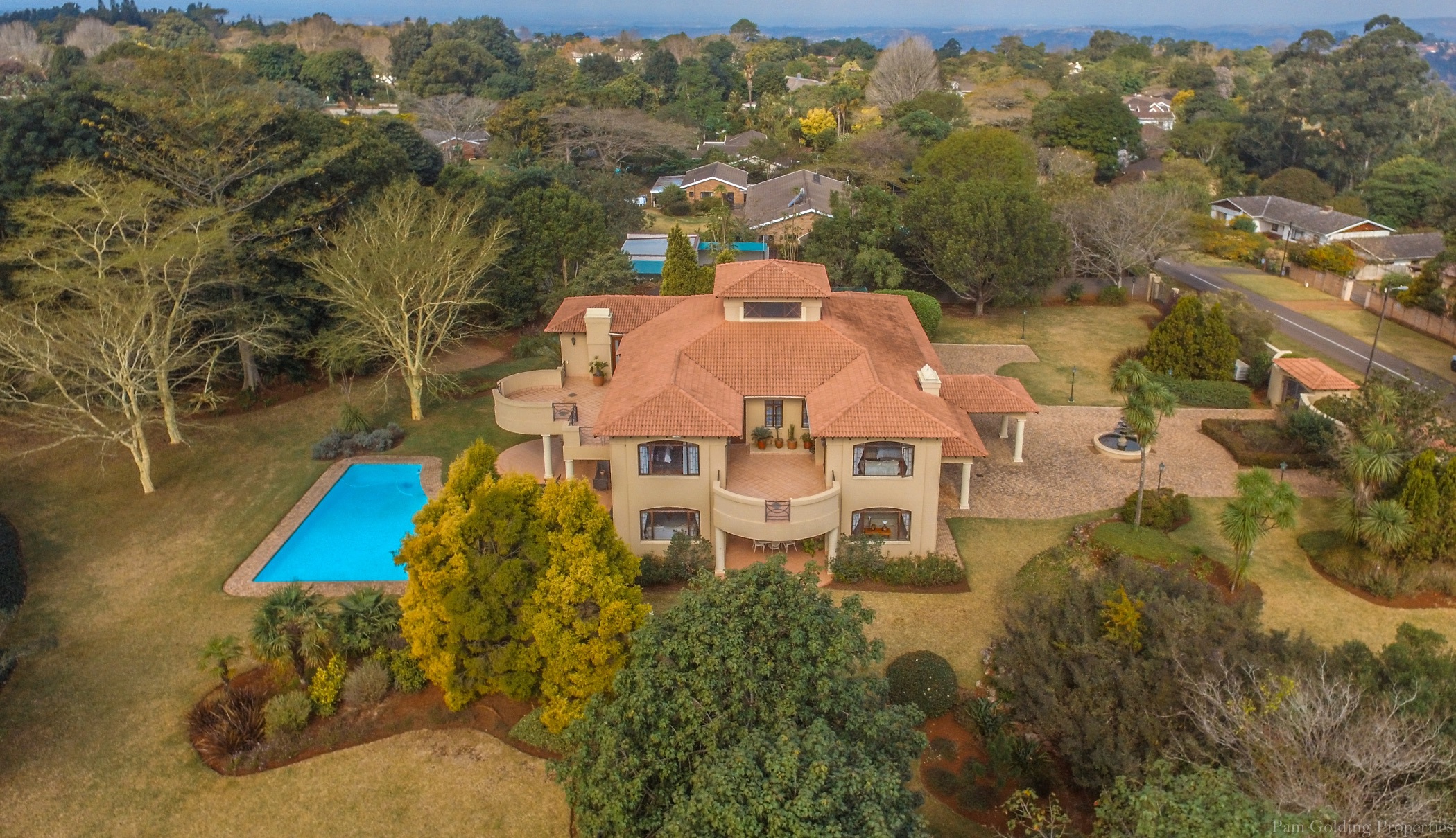 Double-storey house for sale in Winston Park - 1KF1648471