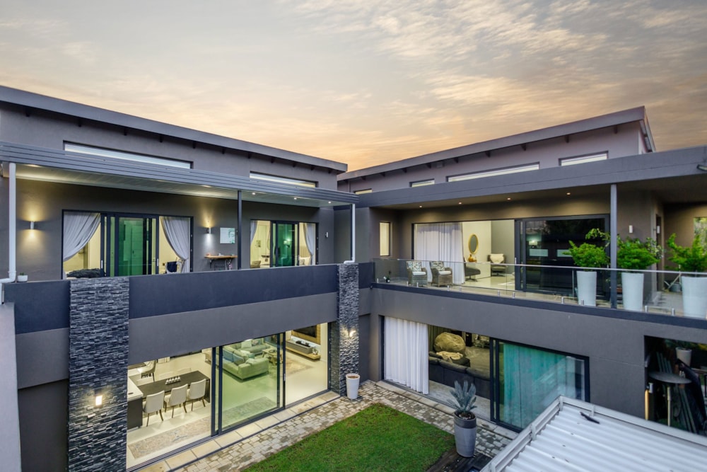 House for sale in Eagle Canyon Golf Estate - RAN1703019 House for sale in Eagle Canyon Golf Estate - RAN1703019