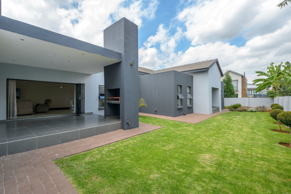 House for sale in Copperleaf - 1CU1706900