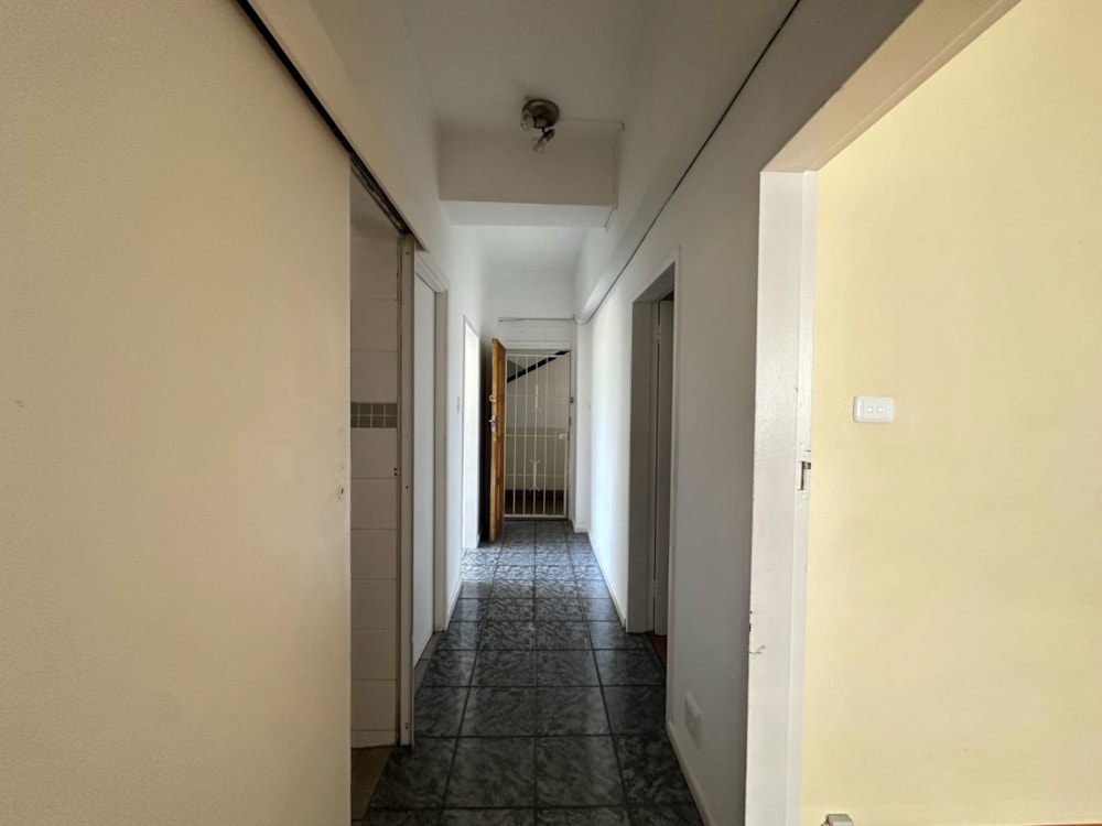 Apartment sold in Humewood - 1PLZ1647976 Apartment sold in Humewood - 1PLZ1647976