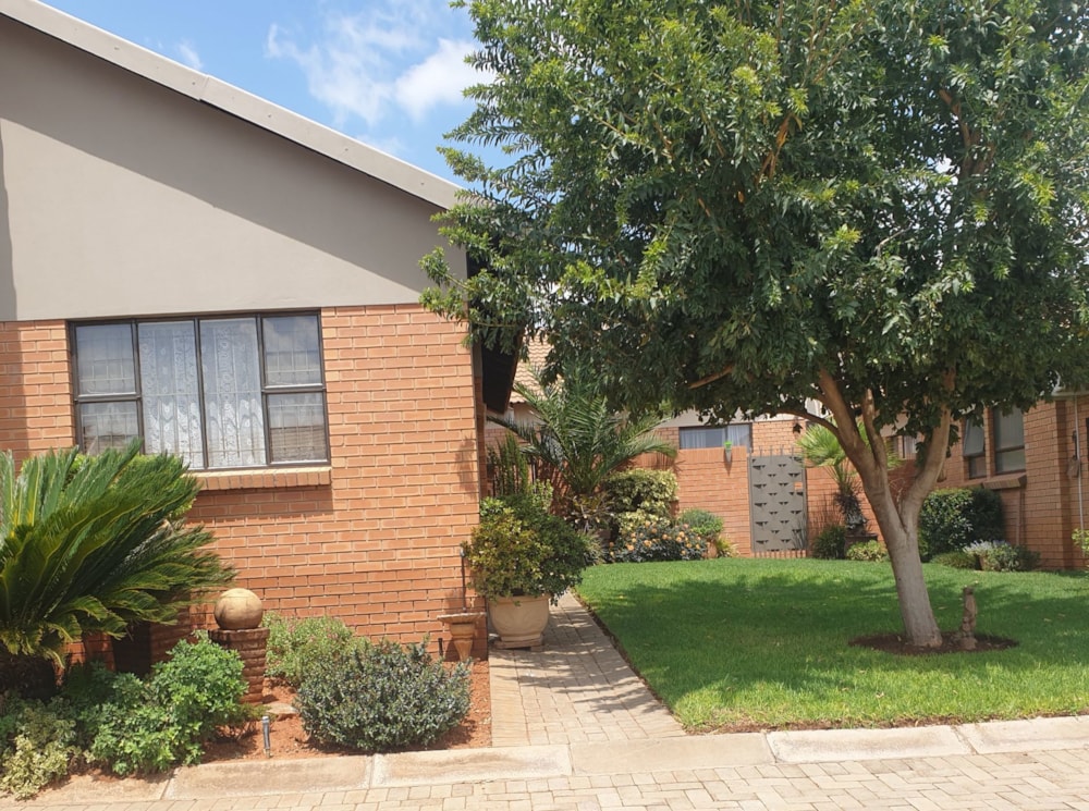 Townhouse sold in Spitskop - 1BX1648748 Townhouse sold in Spitskop - 1BX1648748