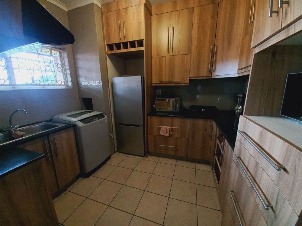 Apartment for sale in Scottsville, Pietermaritzburg - 1PM1652077 Apartment for sale in Scottsville, Pietermaritzburg - 1PM1652077
