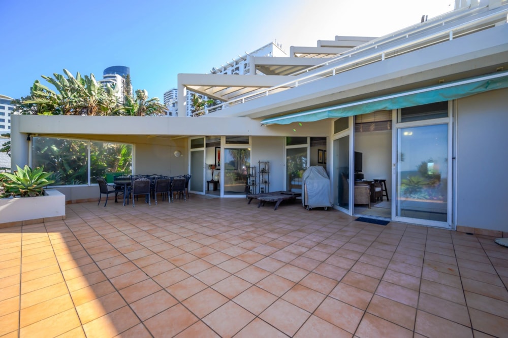 Apartment for sale in uMhlanga Rocks - 1ND1652306