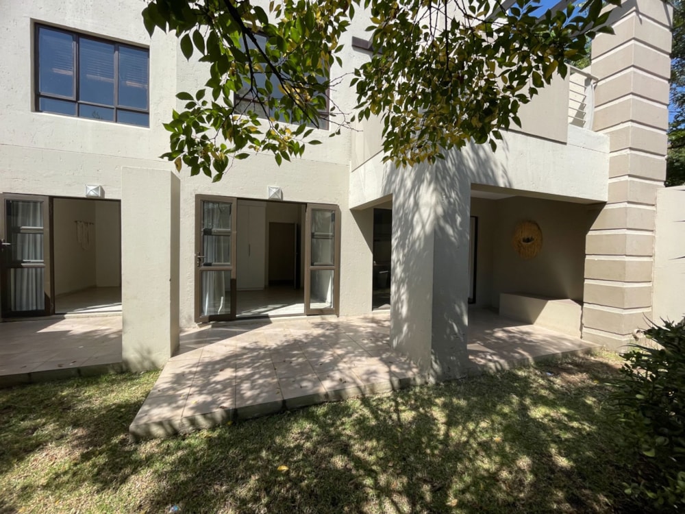 Apartment to rent in Fourways Area - FYL1746832