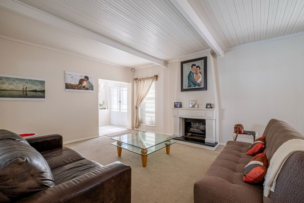 House sold in Summerstrand - 1PLZ1651986 House sold in Summerstrand - 1PLZ1651986