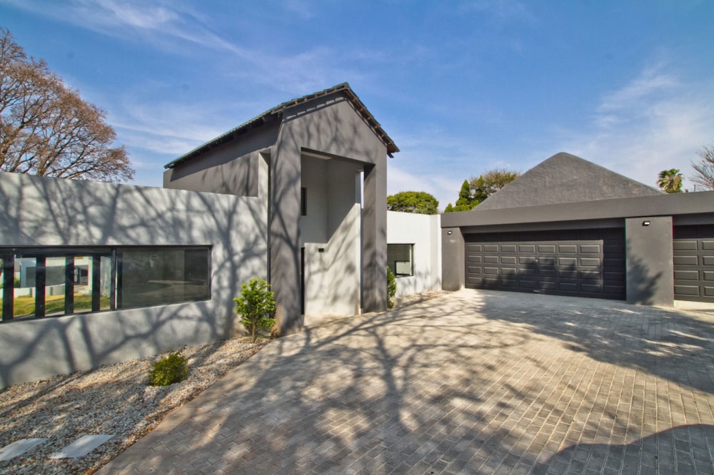 House sold in Johannesburg North, Fourways Area - FW1651486 House sold in Johannesburg North, Fourways Area - FW1651486