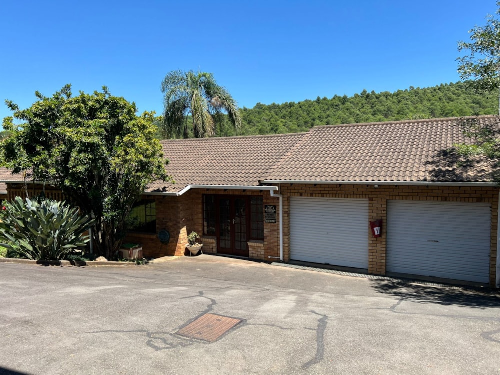 Townhouse sold in Chase Valley Heights - 1PM1649677 Townhouse sold in Chase Valley Heights - 1PM1649677