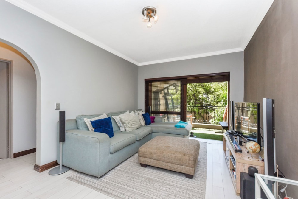 Apartment for sale in Douglasdale - FW1672575 Apartment for sale in Douglasdale - FW1672575