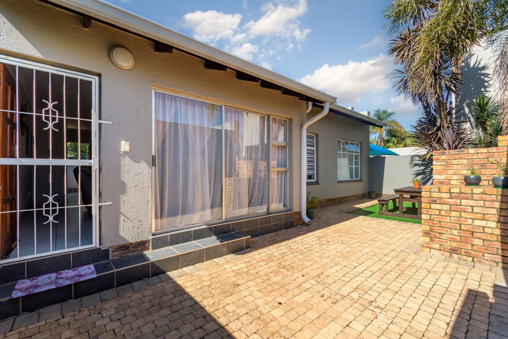 Townhouse for sale in Glen Marais - KTP1712503