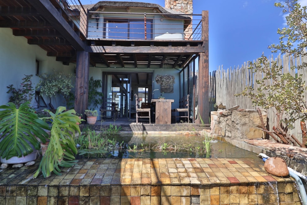 Double-storey house sold in Pringle Bay - KN1651229 Double-storey house sold in Pringle Bay - KN1651229