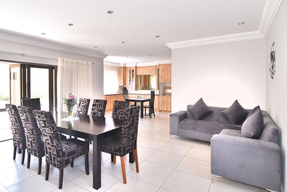 House sold in Country View, Midrand - MR1671733 House sold in Country View, Midrand - MR1671733