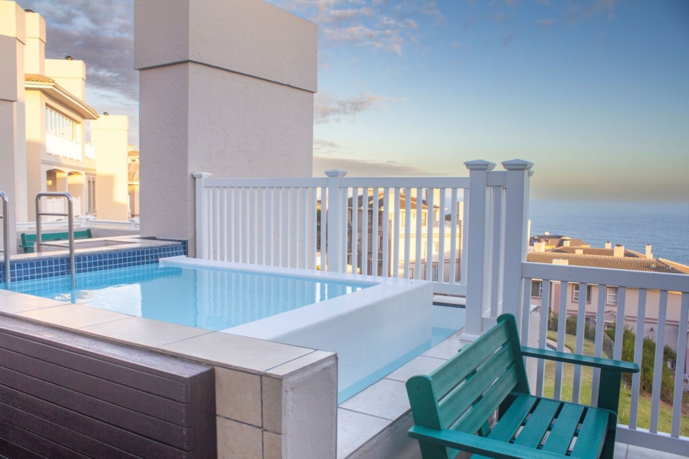 Double-storey apartment for sale in Pinnacle Point Golf Estate - 1MB1651712