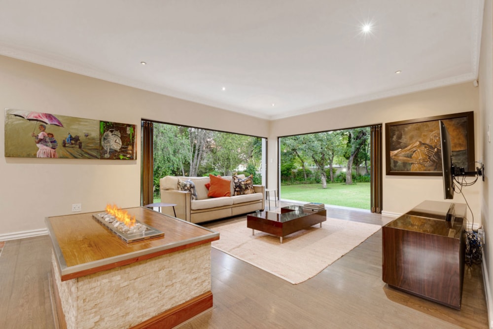 Single-storey house sold in Rivonia - HP1684436 Single-storey house sold in Rivonia - HP1684436