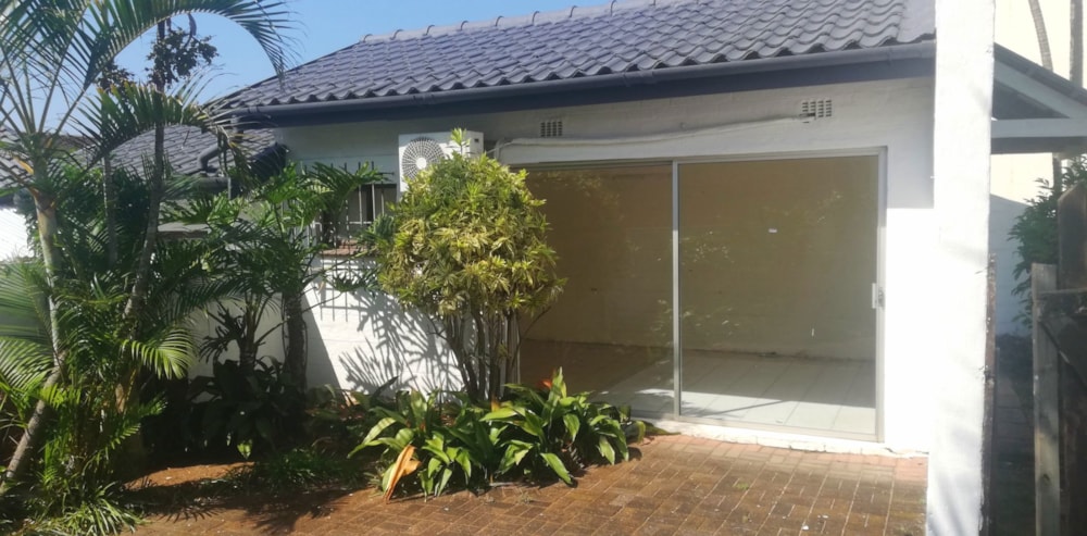 Commercial Building to rent in Shelly Beach - 1PX1649102