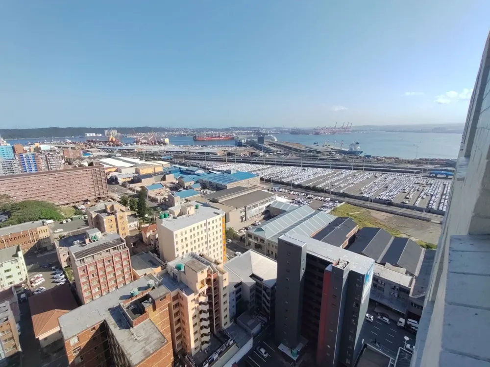 Apartment for sale in South Beach Durban - 1DA1697358 Apartment for sale in South Beach Durban - 1DA1697358