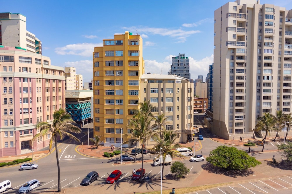 Studio apartment for sale in South Beach Durban - 1DA1652022 Studio apartment for sale in South Beach Durban - 1DA1652022