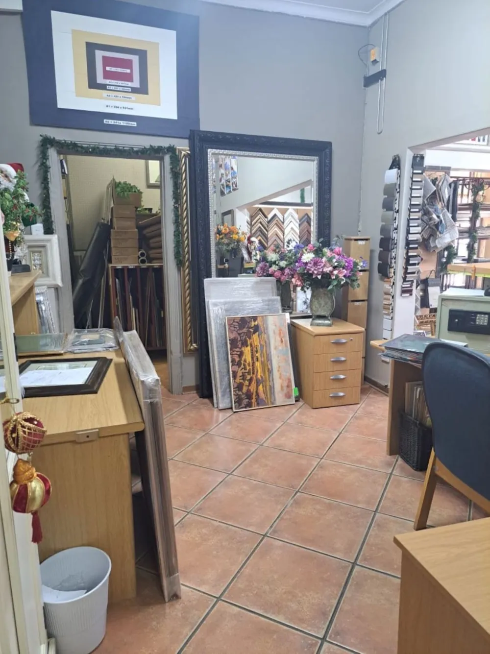 Commercial business for sale in New Park - 1KJ1649344