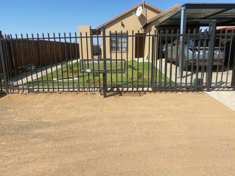 House for sale in Bloemspruit - 1BX1652386