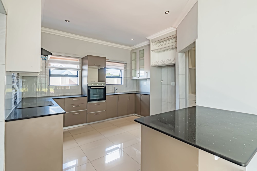 House for sale in Waterlake Farm - PT1651475