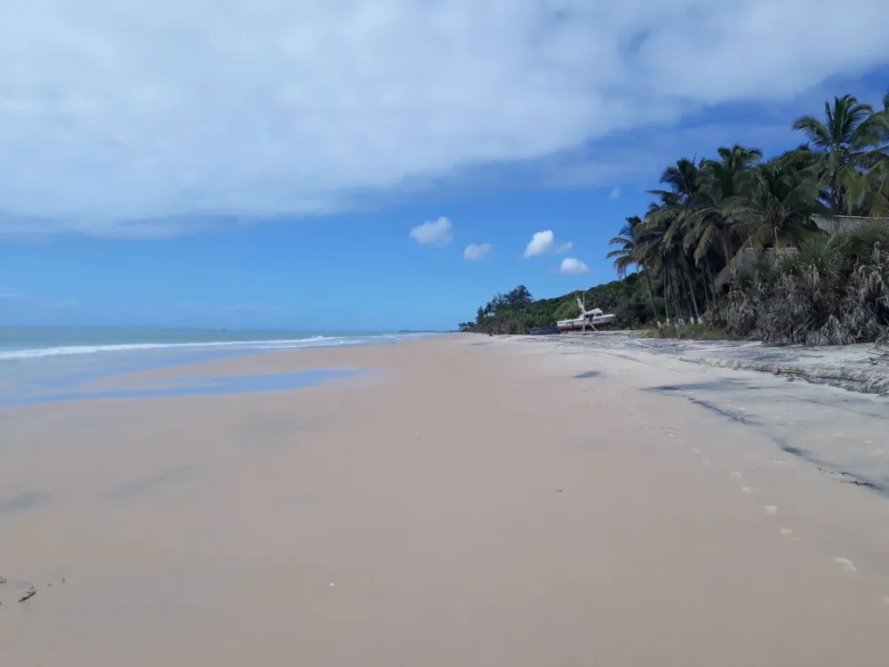 Vacant land for investment in Inhassoro, Mozambique - 3MQ1584294 Vacant land for investment in Inhassoro, Mozambique - 3MQ1584294