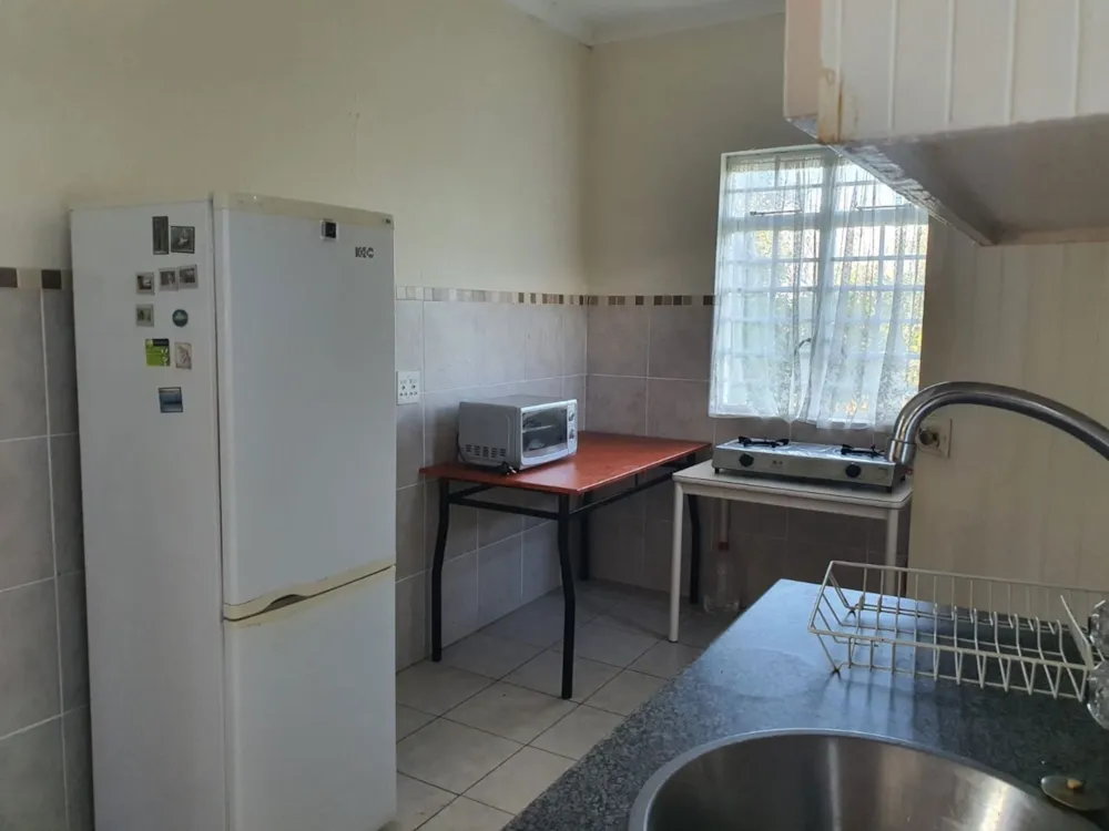 Bachelor apartment to rent in West Hill, Grahamstown, Makhanda - 1GC1748045 Bachelor apartment to rent in West Hill, Grahamstown, Makhanda - 1GC1748045