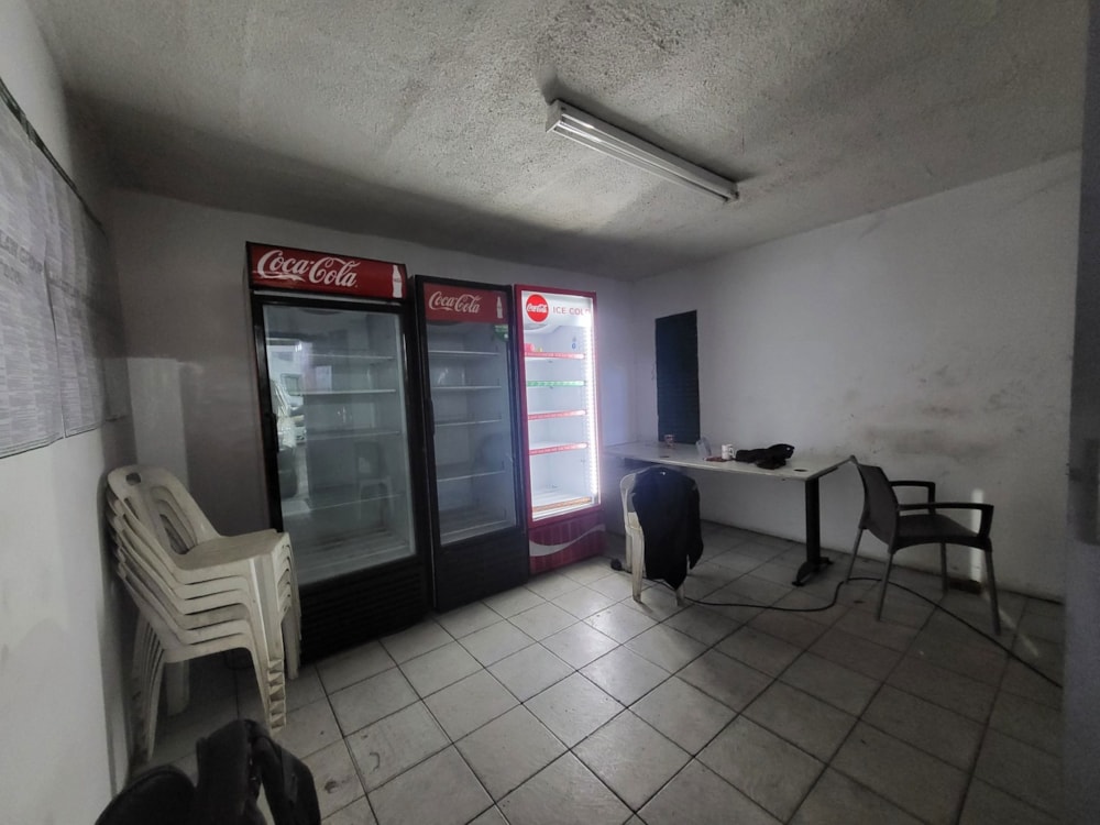 Commercial Building to rent in Alton - 1RY1738120