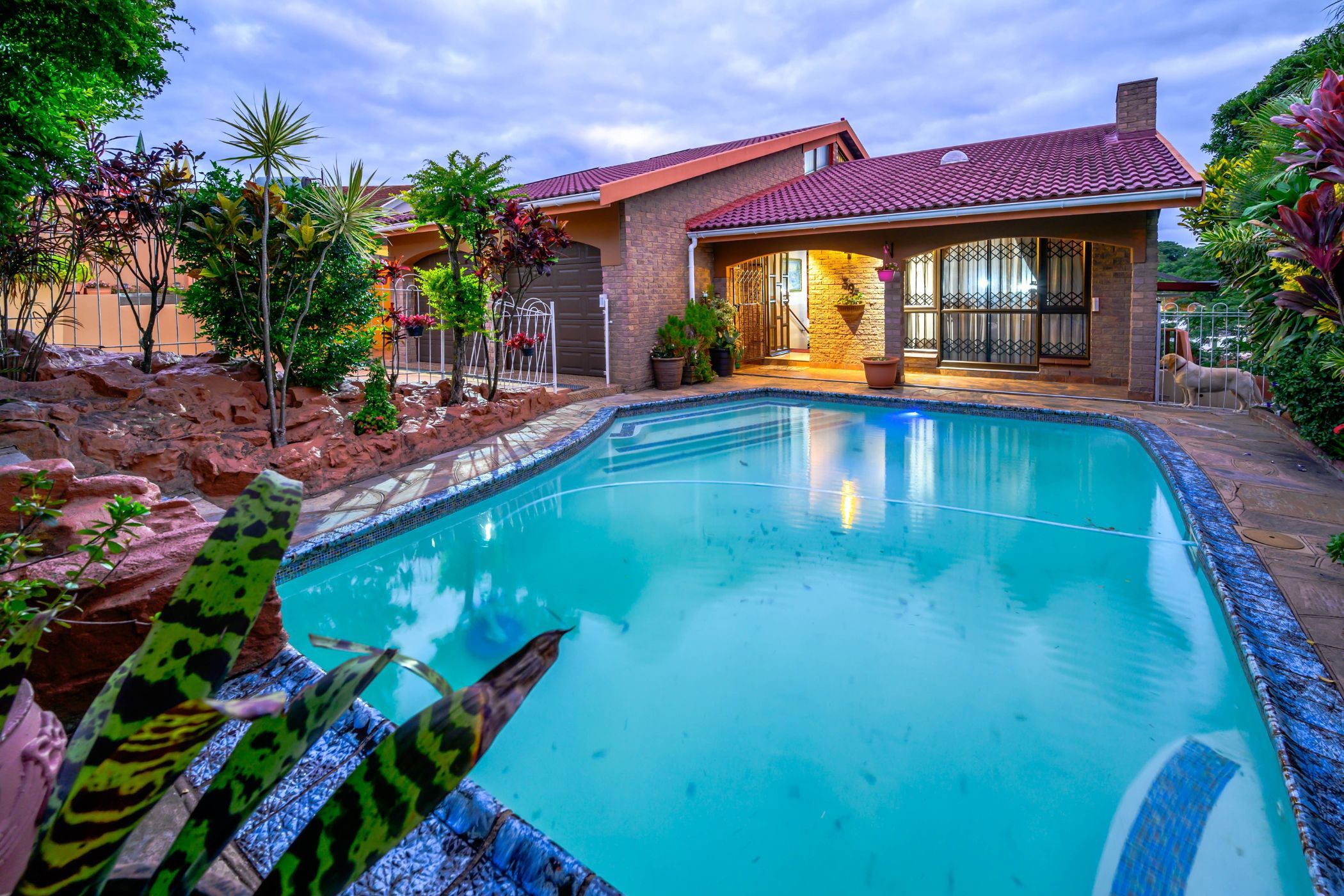 House for sale in Effingham Heights - 1ND1649396