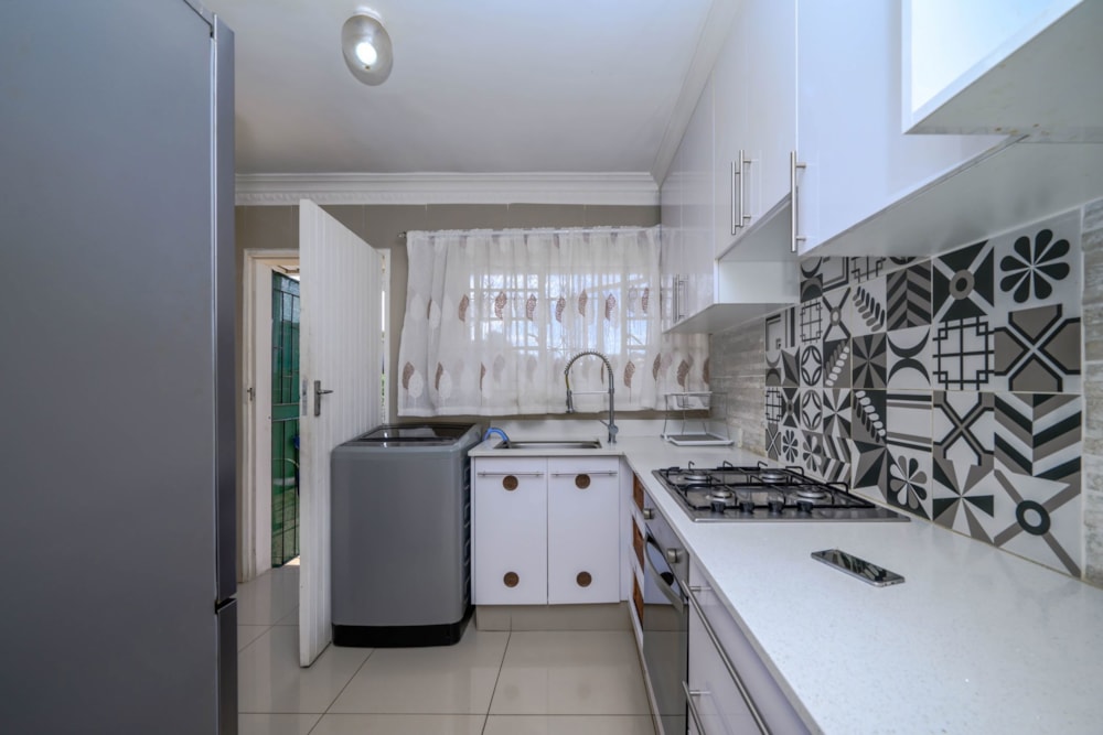 House sold in Phoenix, KwaZulu-Natal - 1ND1652572 House sold in Phoenix, KwaZulu-Natal - 1ND1652572