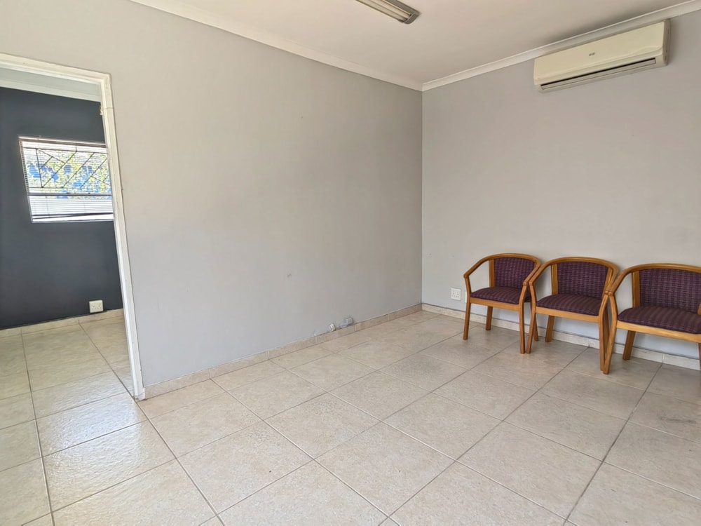 Commercial office let in Panorama, Parow - 1PLA1704313 Commercial office let in Panorama, Parow - 1PLA1704313