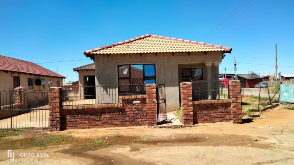 House for sale in Thabong - 1WM1651747 House for sale in Thabong - 1WM1651747