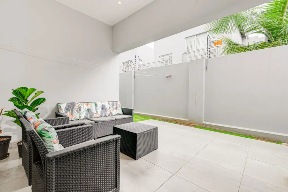 Townhouse for sale in Sandown, Sandton - HP1752623