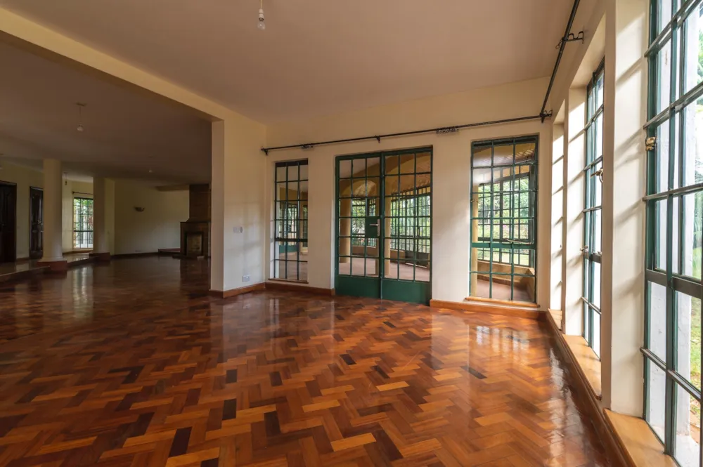 House sold in Runda , Kenya - 3KE1705901 House sold in Runda , Kenya - 3KE1705901