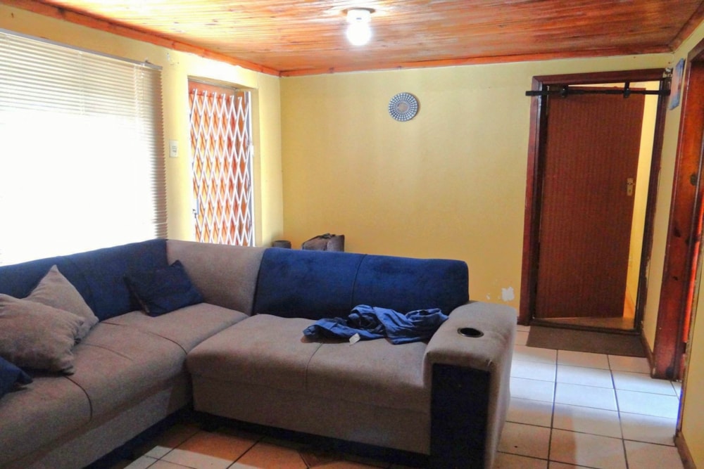 House for sale in KwaZakhele - 1PLZ1650352