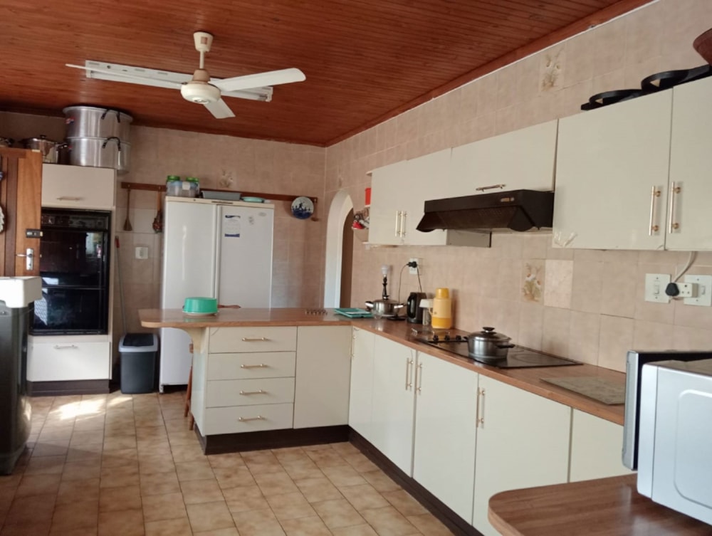 House for sale in Veldenvlei - 1RY1650541 House for sale in Veldenvlei - 1RY1650541